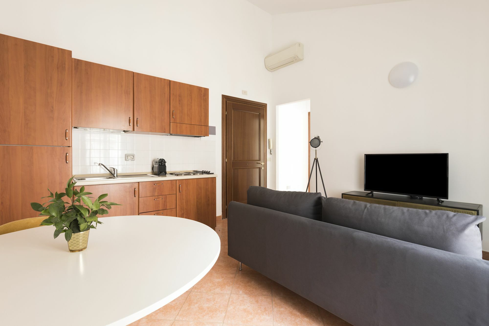 Sleek 1Br In San Pietro / Vaticano By Sonder روما المظهر الخارجي الصورة